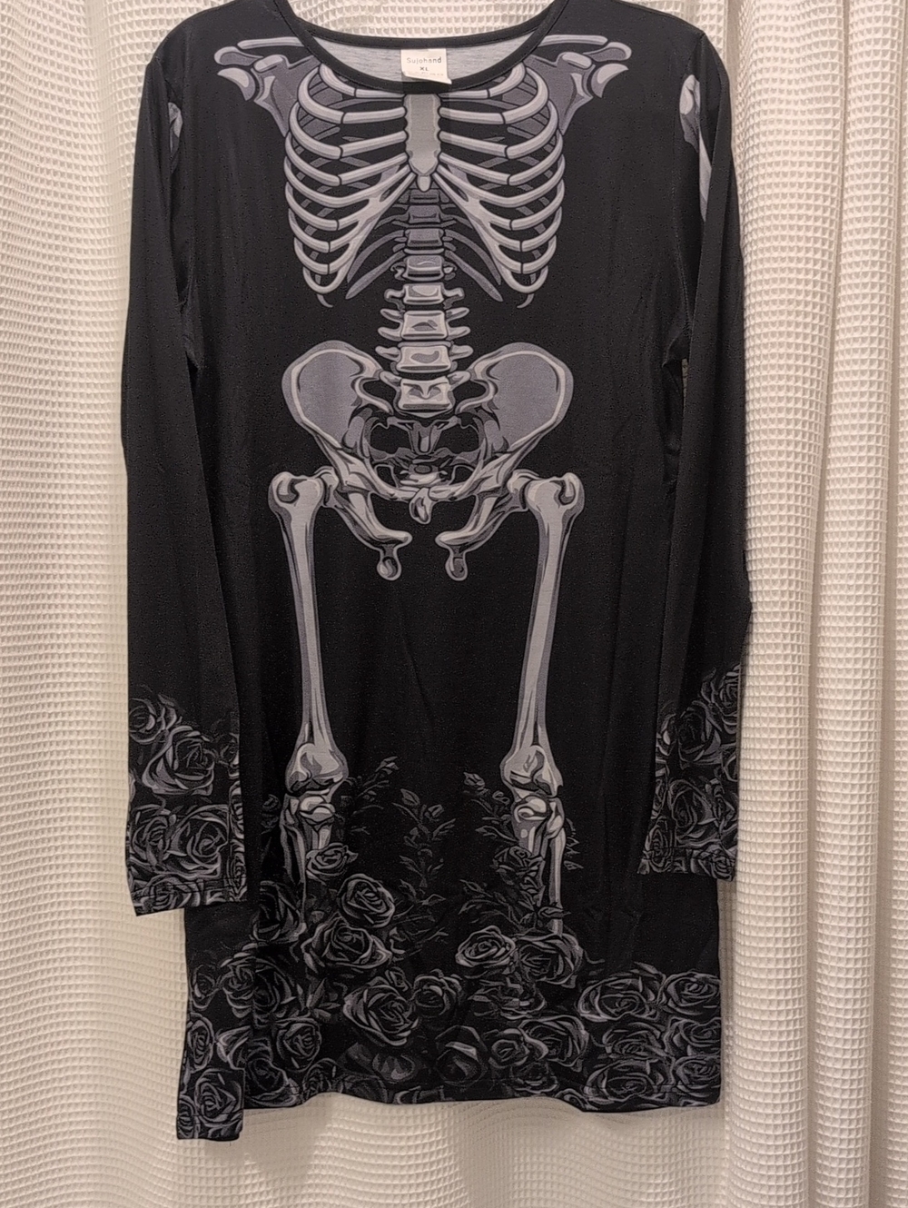 Black Skeleton & Rose Long-Sleeve Sleep Tunic